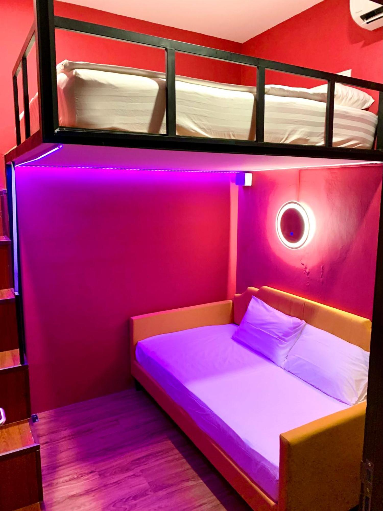 Arena Esports Hotel @ Bugis Village Singapore Buitenkant foto